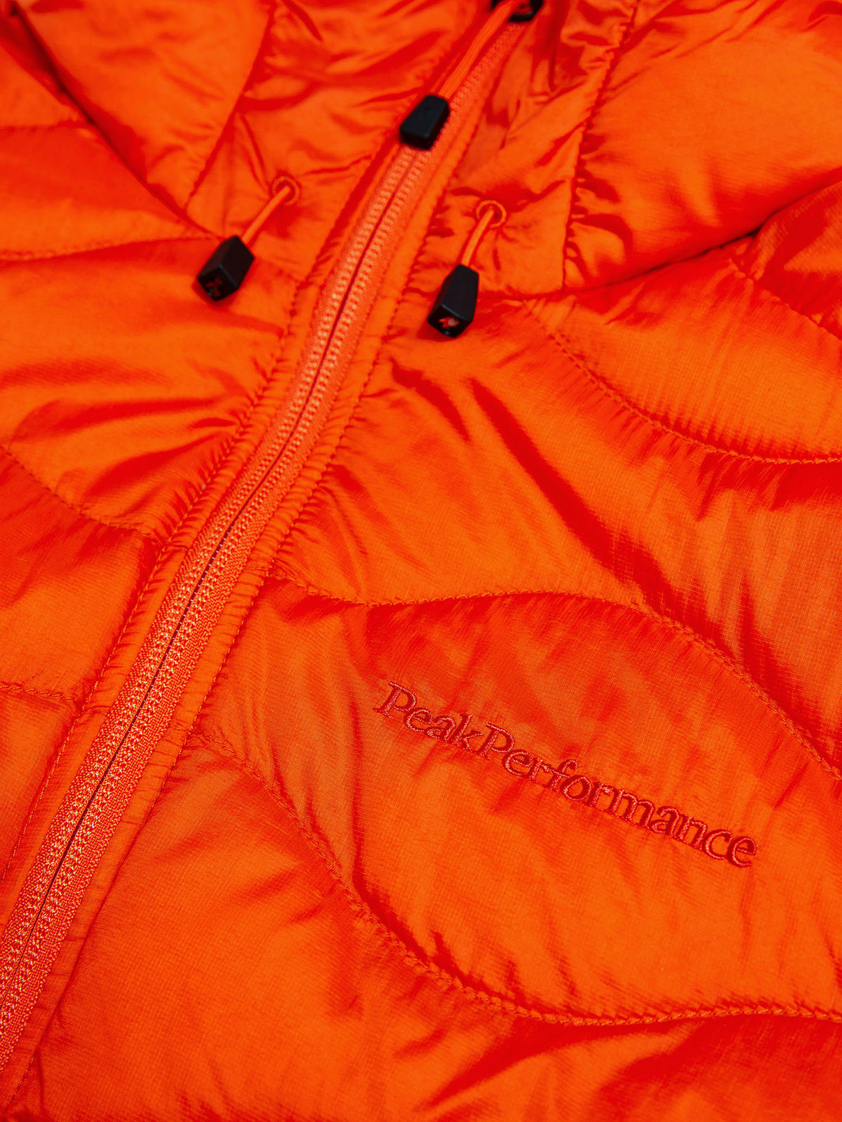 Peak Performance Helium Down Hood Herren-Daunenjacke schwarz Bild 17