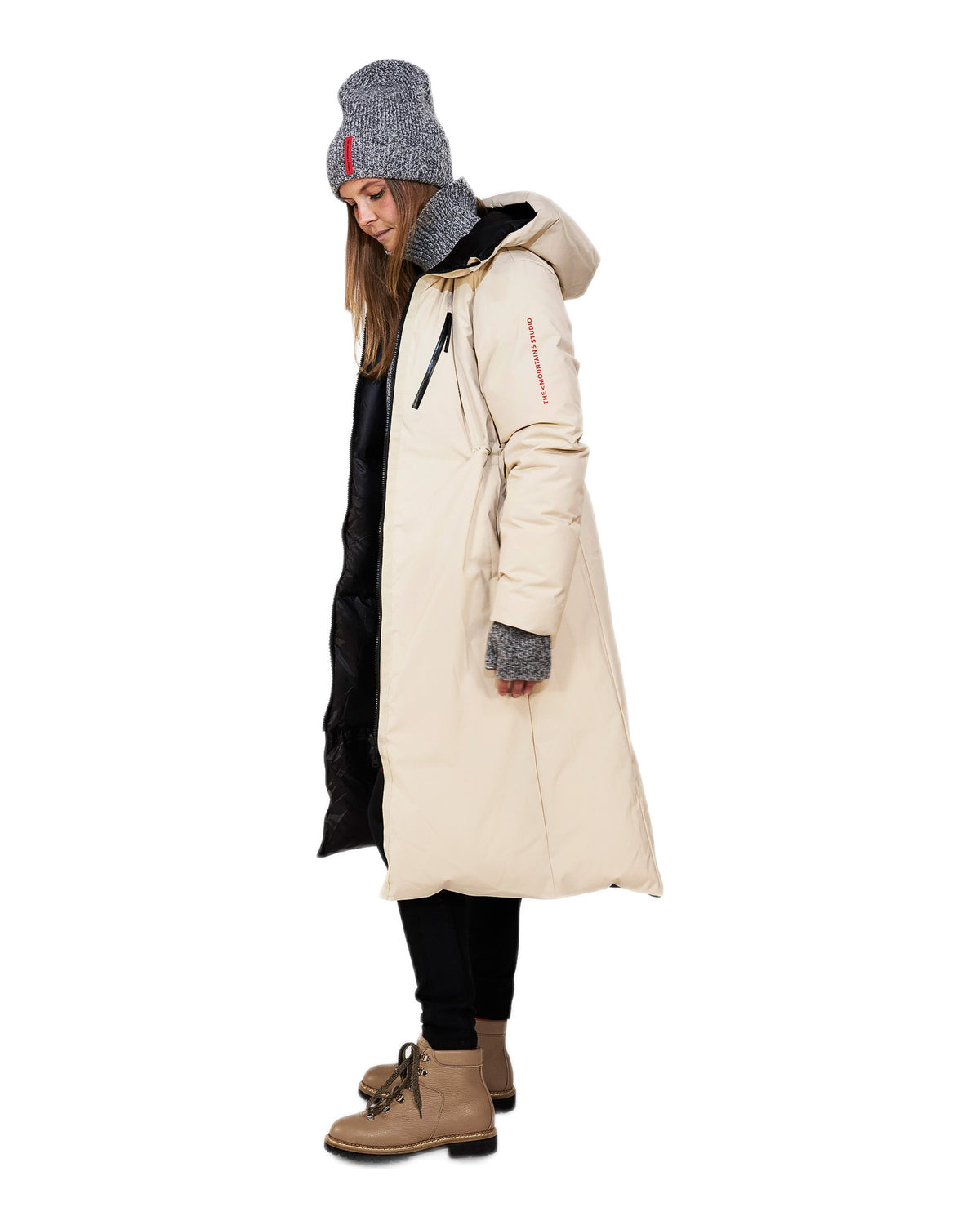 The Mountain Studio A-8 WR Damen-Daunenmantel beige Bild 11