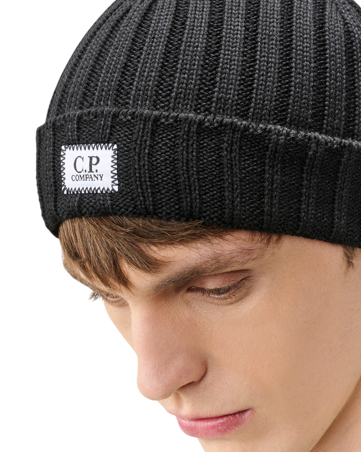 C.P. Company Merino Logo Herren-Beanie - CP Company - MEINFREUDENHAUS
