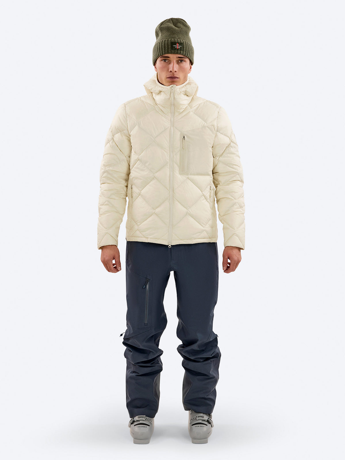 D-7 UL Ultralight Down Hood Jacket rot Bild 7